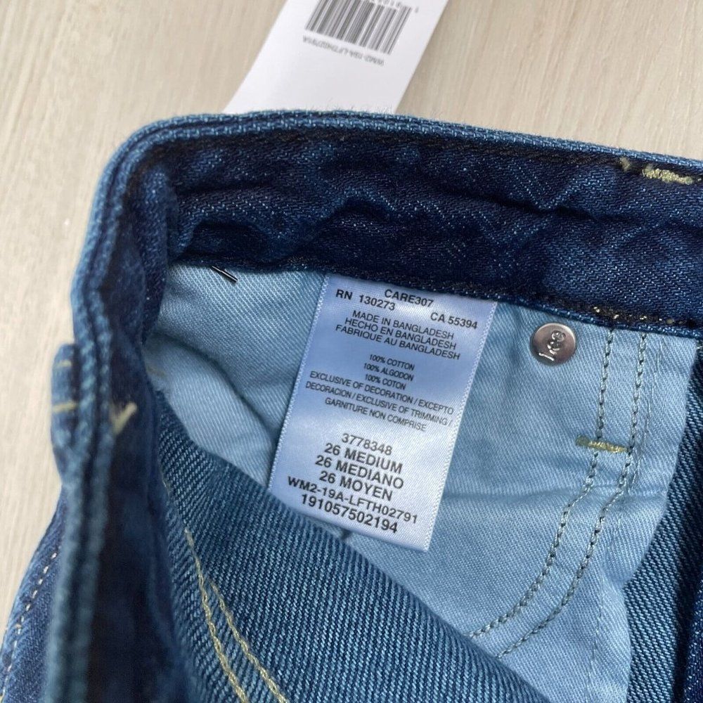 Lee High Rise Cut Off Shorts Womens 26‎ Blue Medium Wash Denim Vintage Modern - Picture 6 of 9